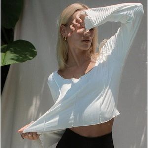 INDIGO LUNA Asana Long-sleeved Off White Top M/L